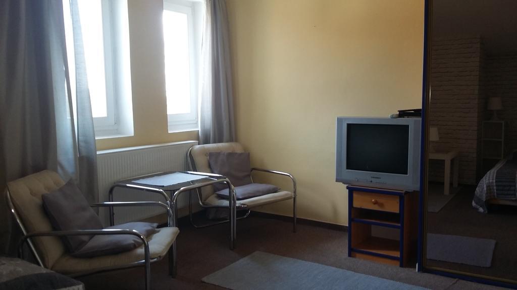 Agroturystyka "Palac W Janowie" Extérieur photo