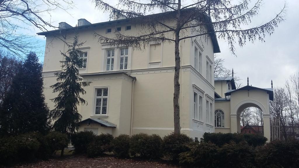 Agroturystyka "Palac W Janowie" Extérieur photo