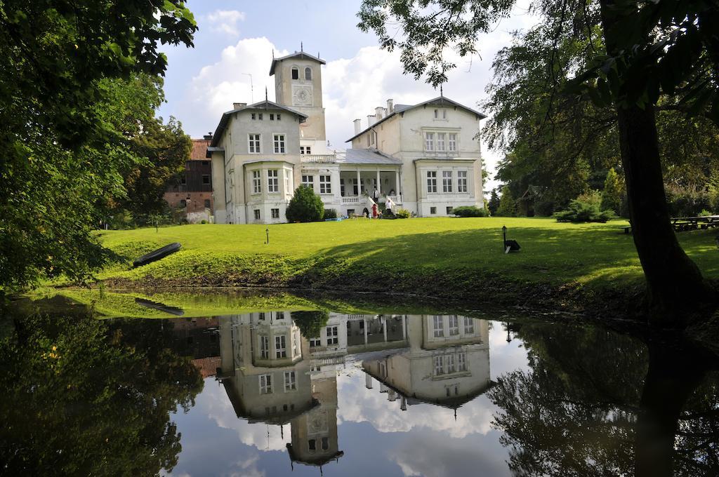 Agroturystyka "Palac W Janowie" Extérieur photo