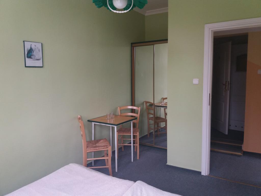 Agroturystyka "Palac W Janowie" Extérieur photo