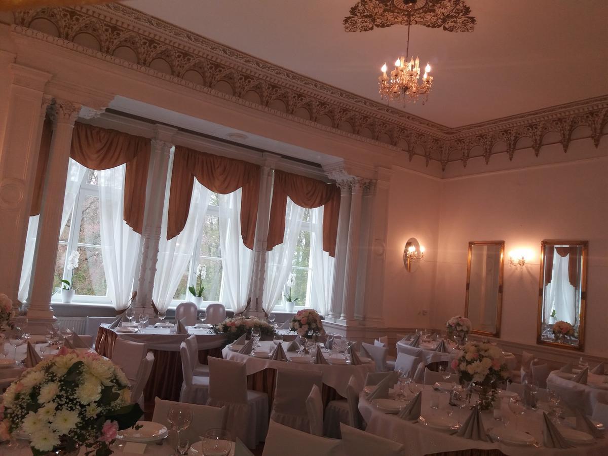 Agroturystyka "Palac W Janowie" Extérieur photo